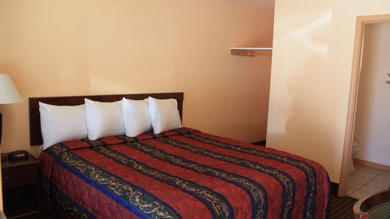 Photo of Bedroom in Apple Hill