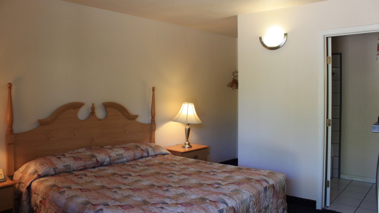 Photo of Bedroom in Apple Hill