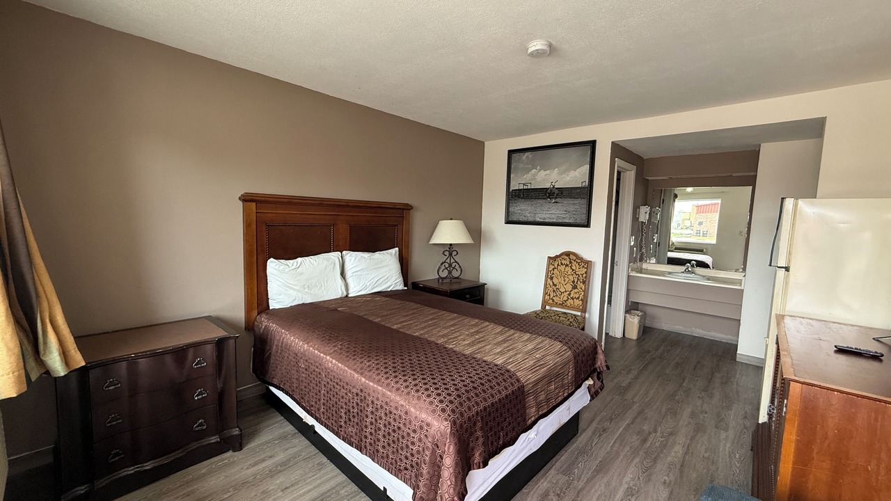 Photo of Bedroom in Grand Island