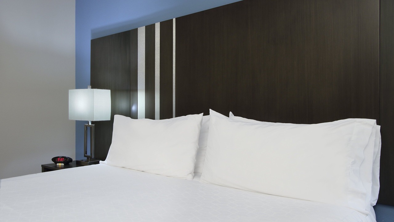 Photo of Bedroom in Greater Greenspoint