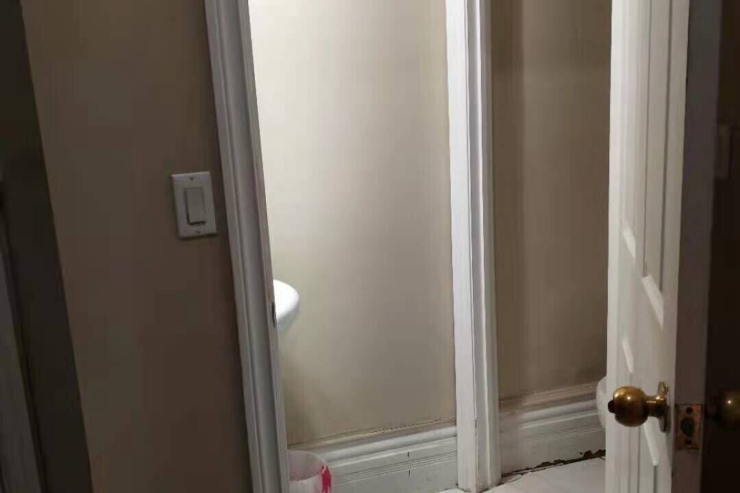 Photo of Bathroom in Chinatown