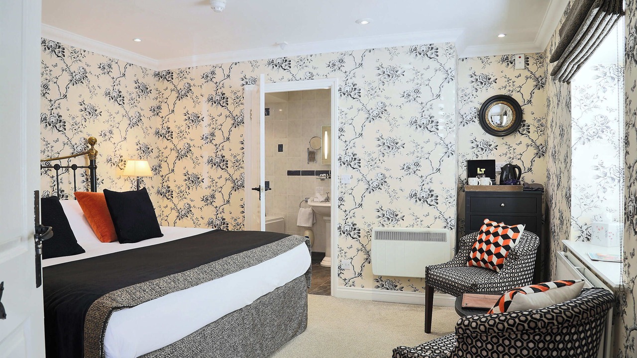 Photo of Bedroom in Elton