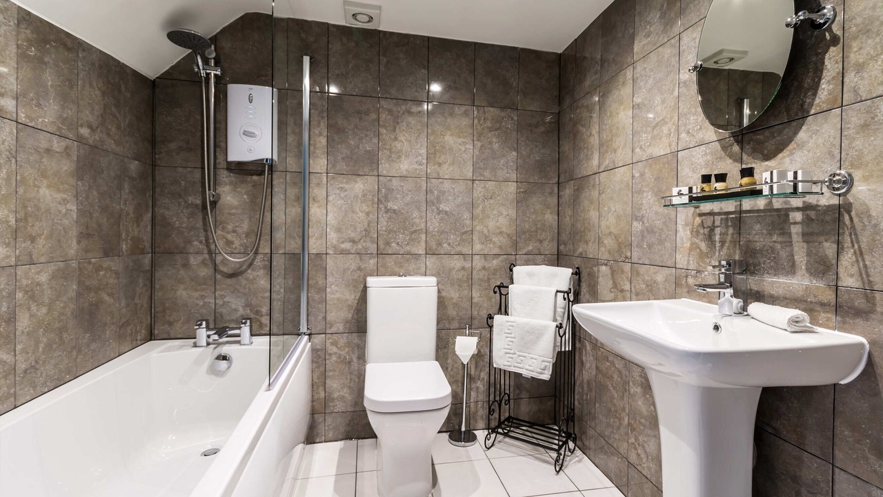 Photo of Bathroom in Elton