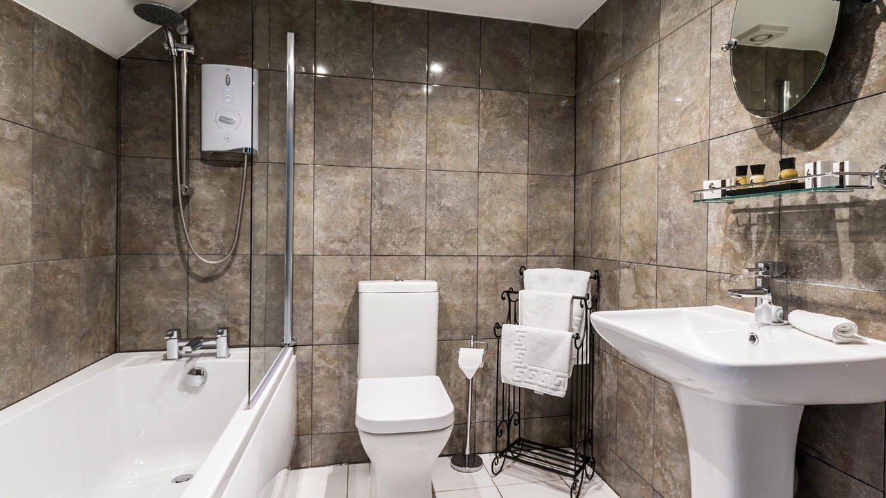 Photo of Bathroom in Elton