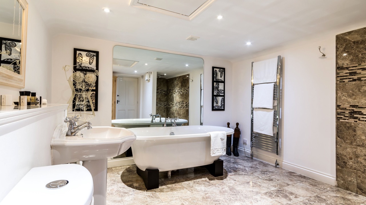 Photo of Bathroom in Elton