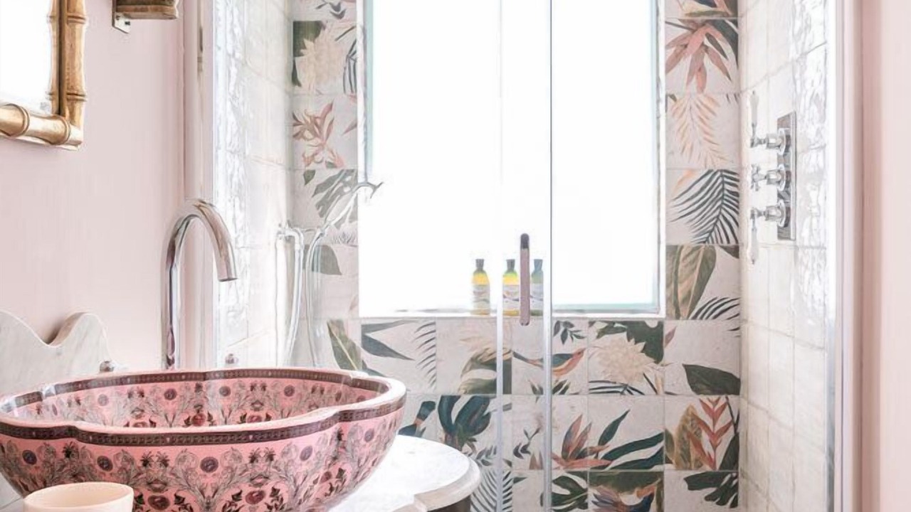 Photo of Bathroom in Colville