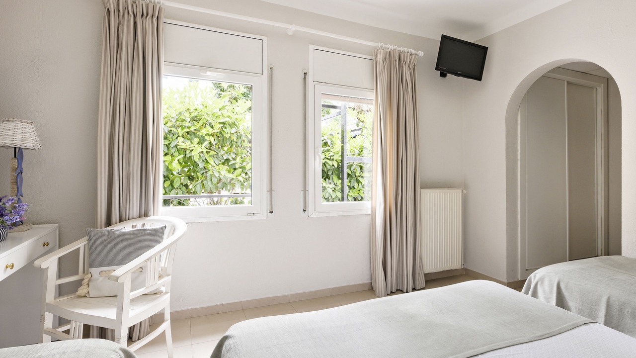 Photo of Bedroom in Llanca