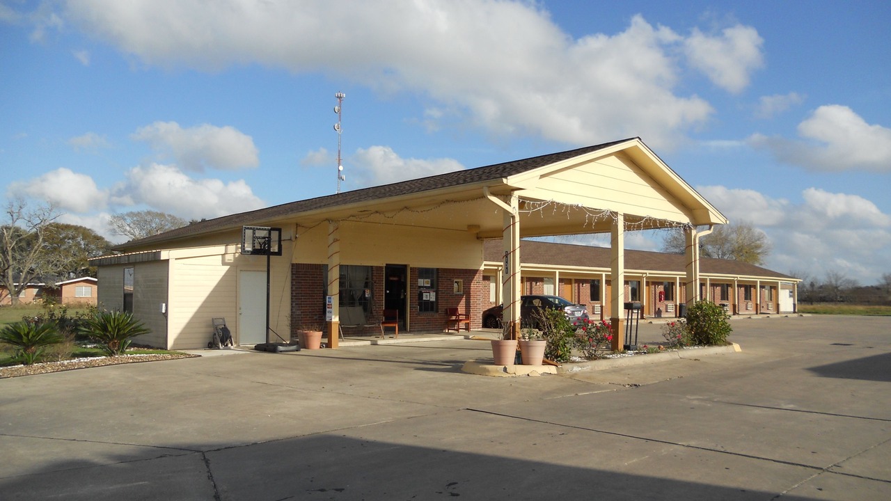 Photo of Outdoor in Edna