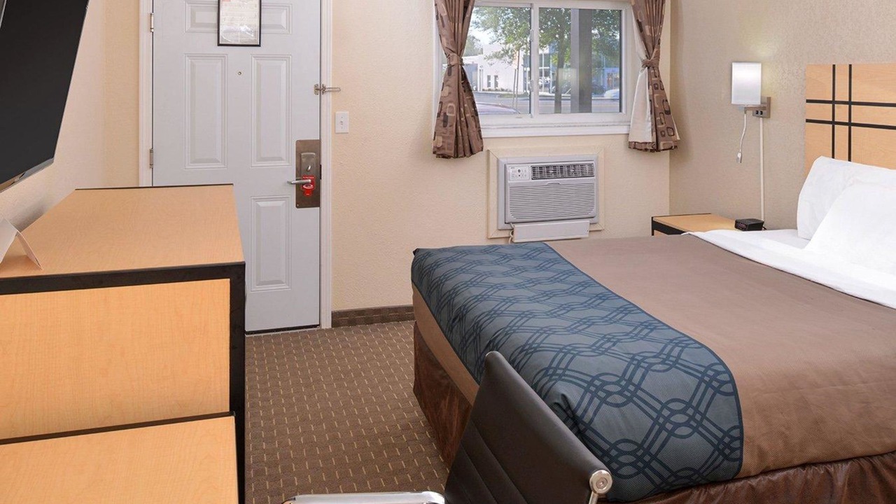 Photo of Bedroom in Rochester