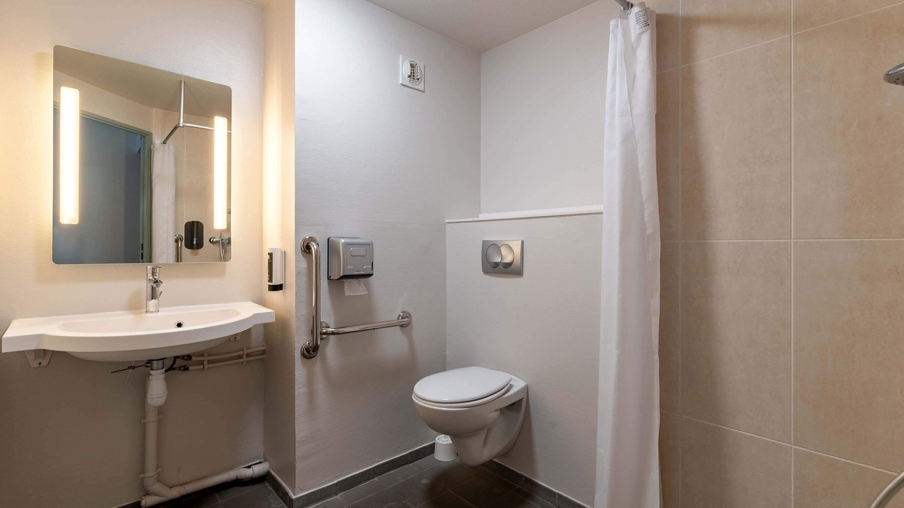 Photo of Bathroom in Evreux