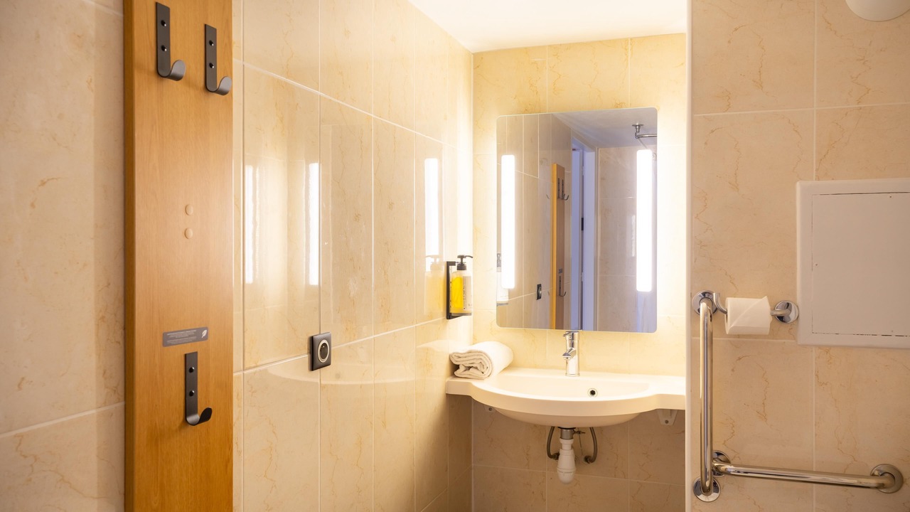 Photo of Bathroom in Lanester