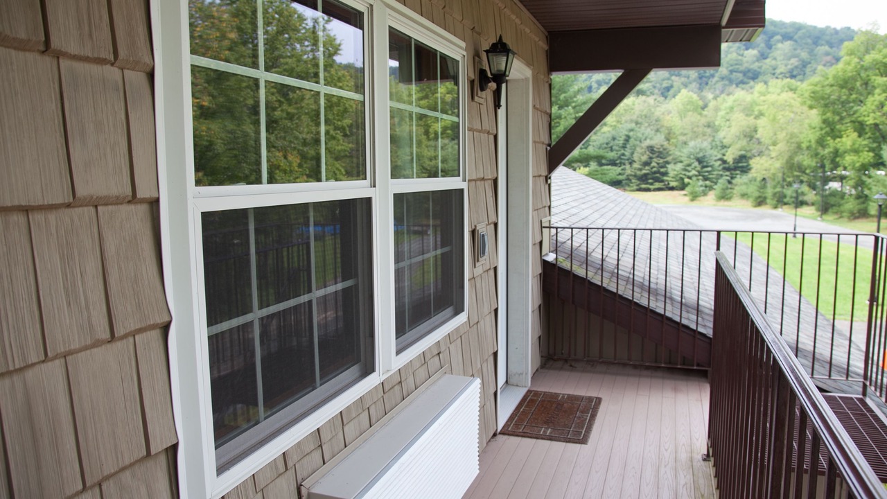 Photo of Bedroom in Claryville
