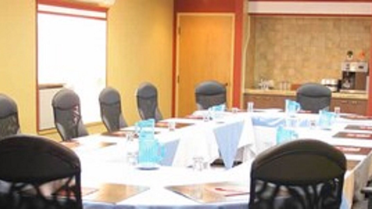 Photo of Others in Amos