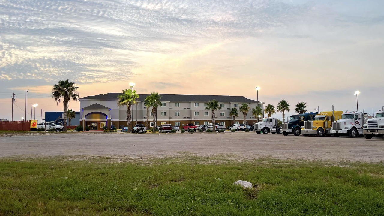 Photo of Outdoor in Kenedy