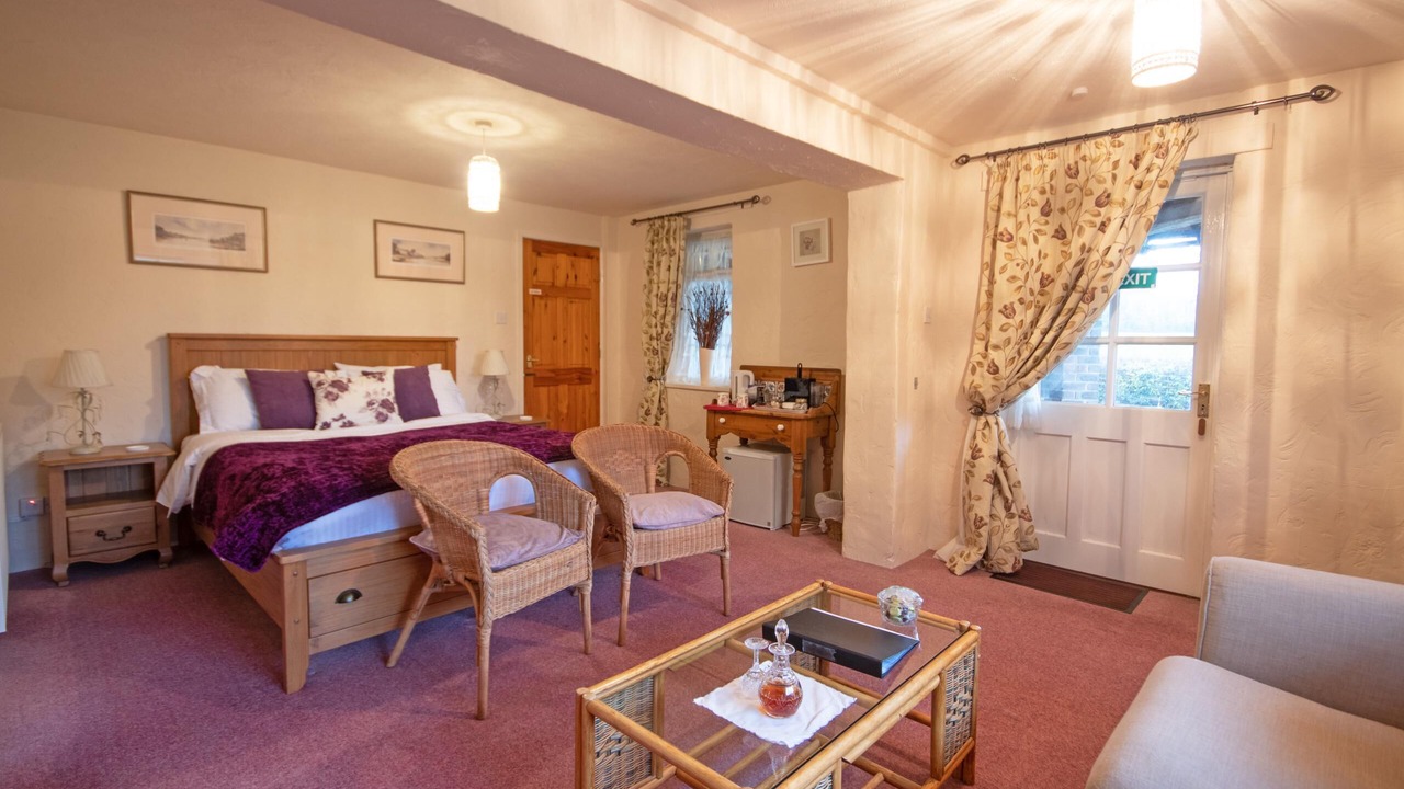 Photo of Livingroom in Barns Green