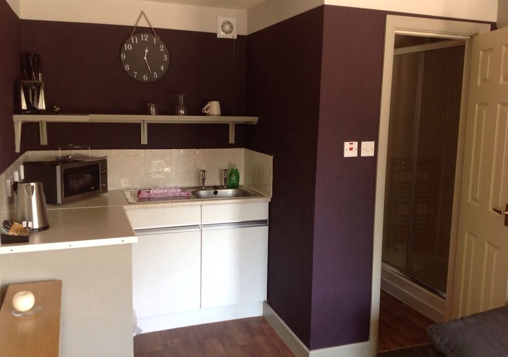 Photo of Kitchen in Fence