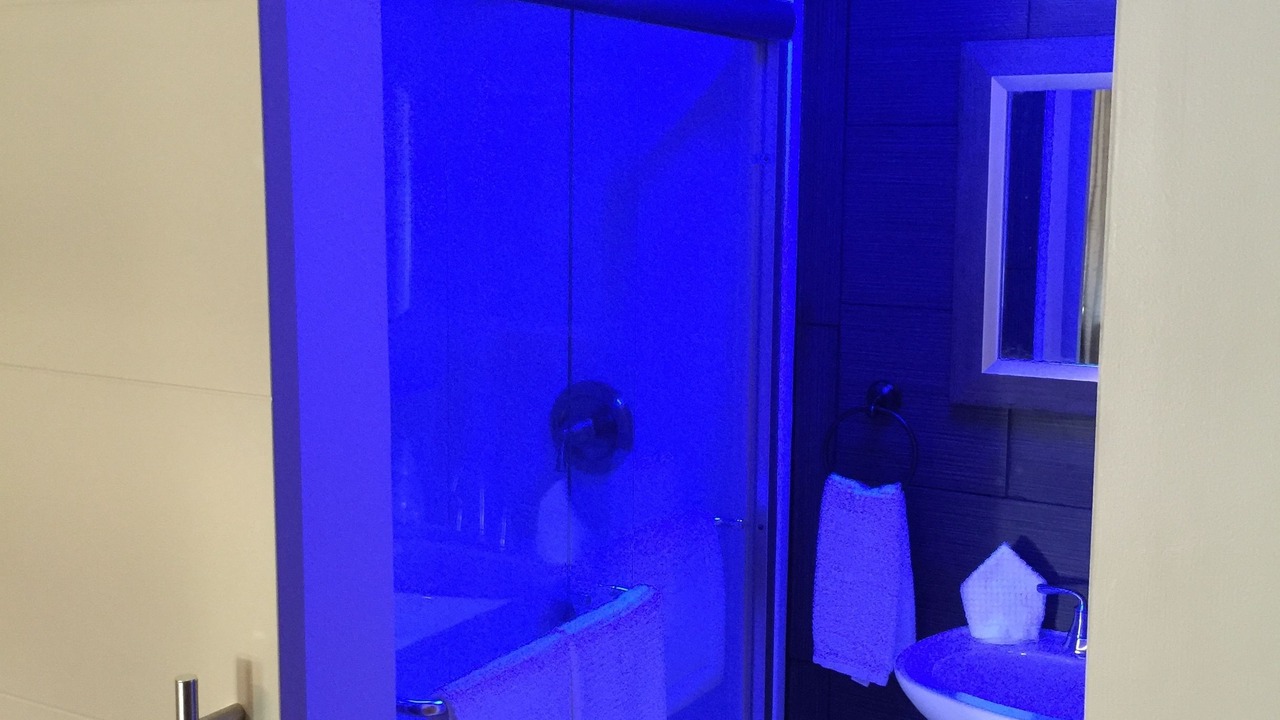 Photo of Bathroom in Niagara Falls
