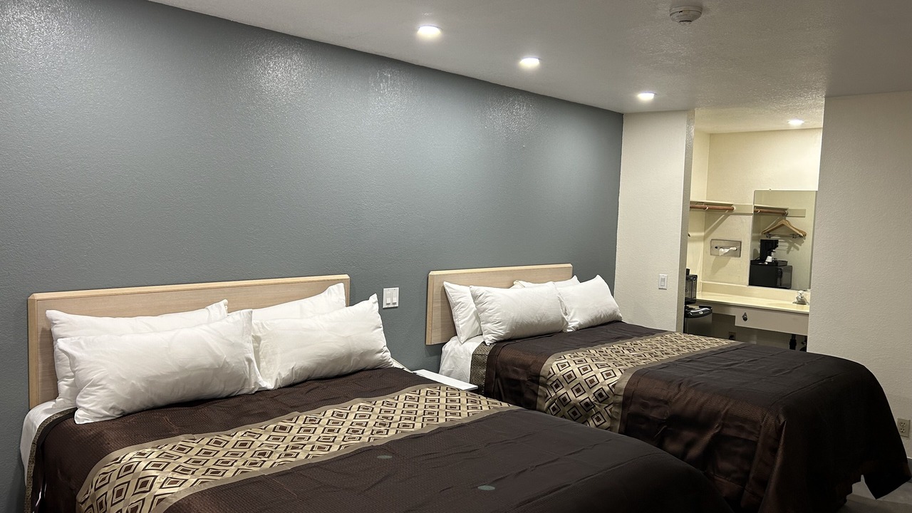 Photo of Bedroom in Victorville