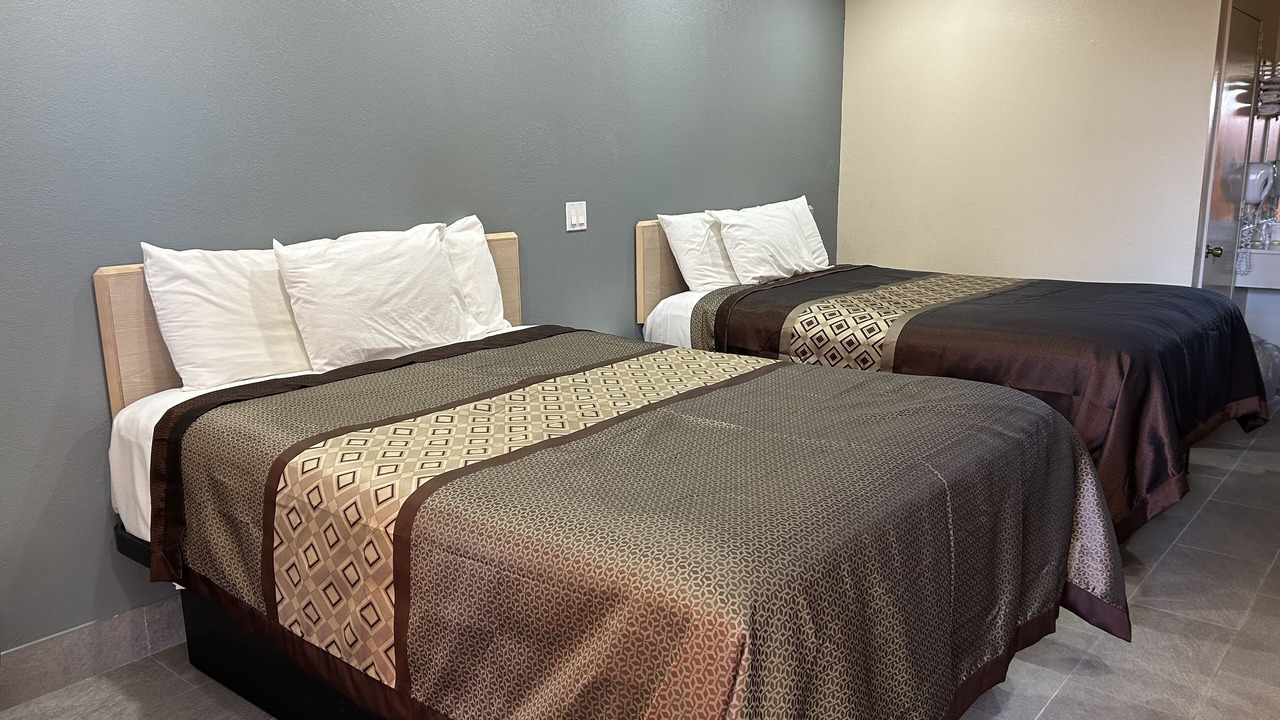Photo of Bedroom in Victorville