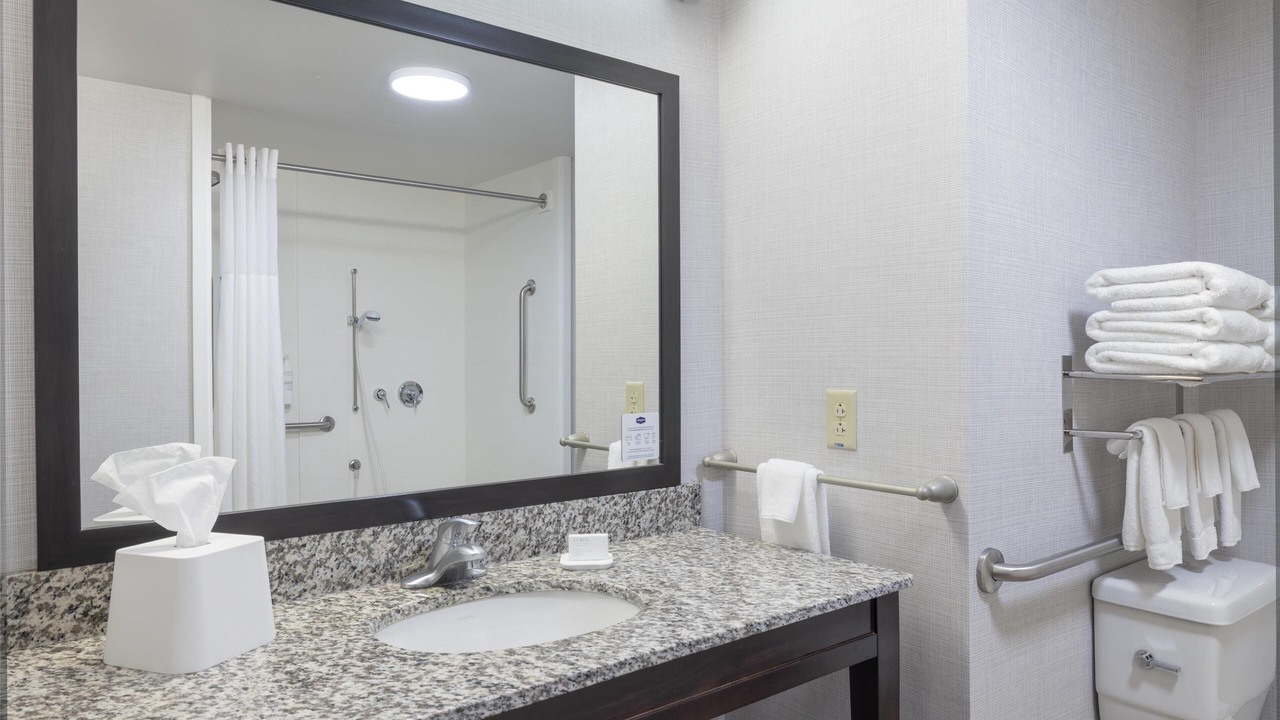 Photo of Bathroom in Lewiston