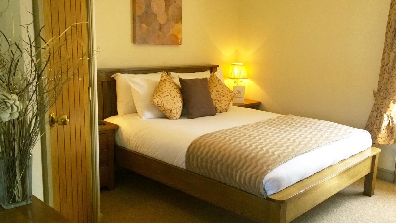 Photo of Bedroom in Lydford-on-Fosse