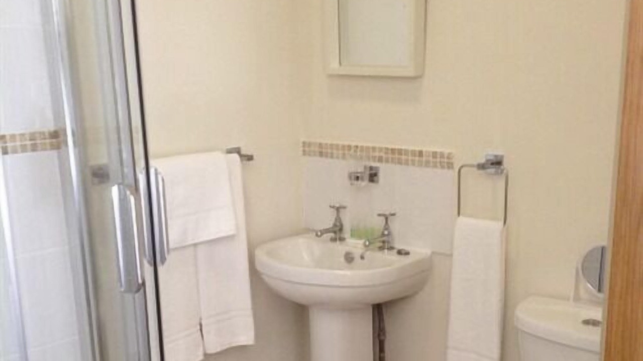 Photo of Bathroom in Lydford-on-Fosse
