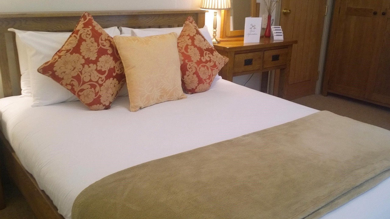 Photo of Bedroom in Lydford-on-Fosse