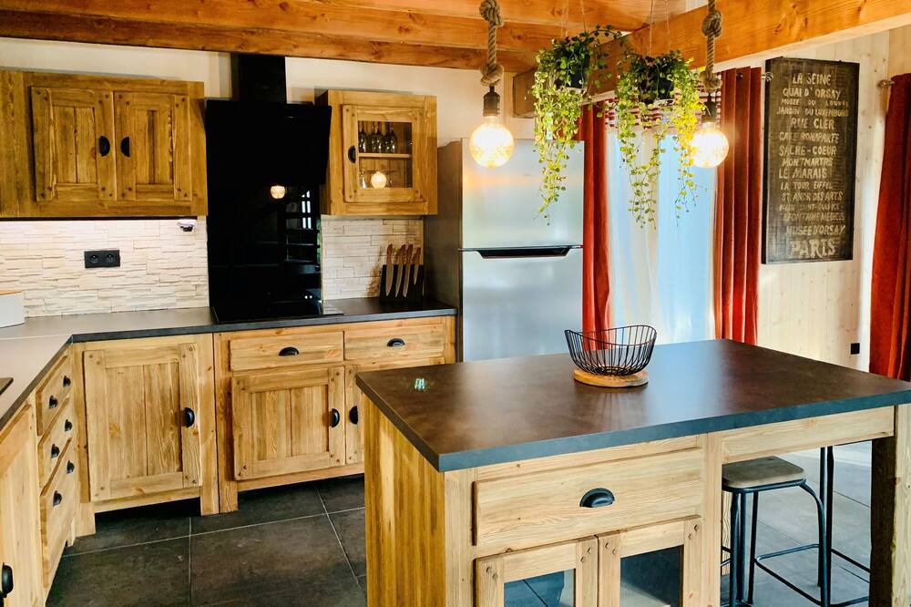 Photo of Kitchen in Faugeres