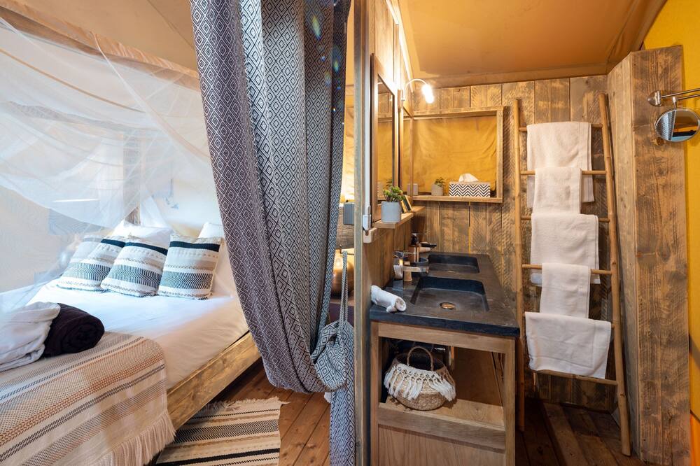 Photo of Bathroom in Faugeres
