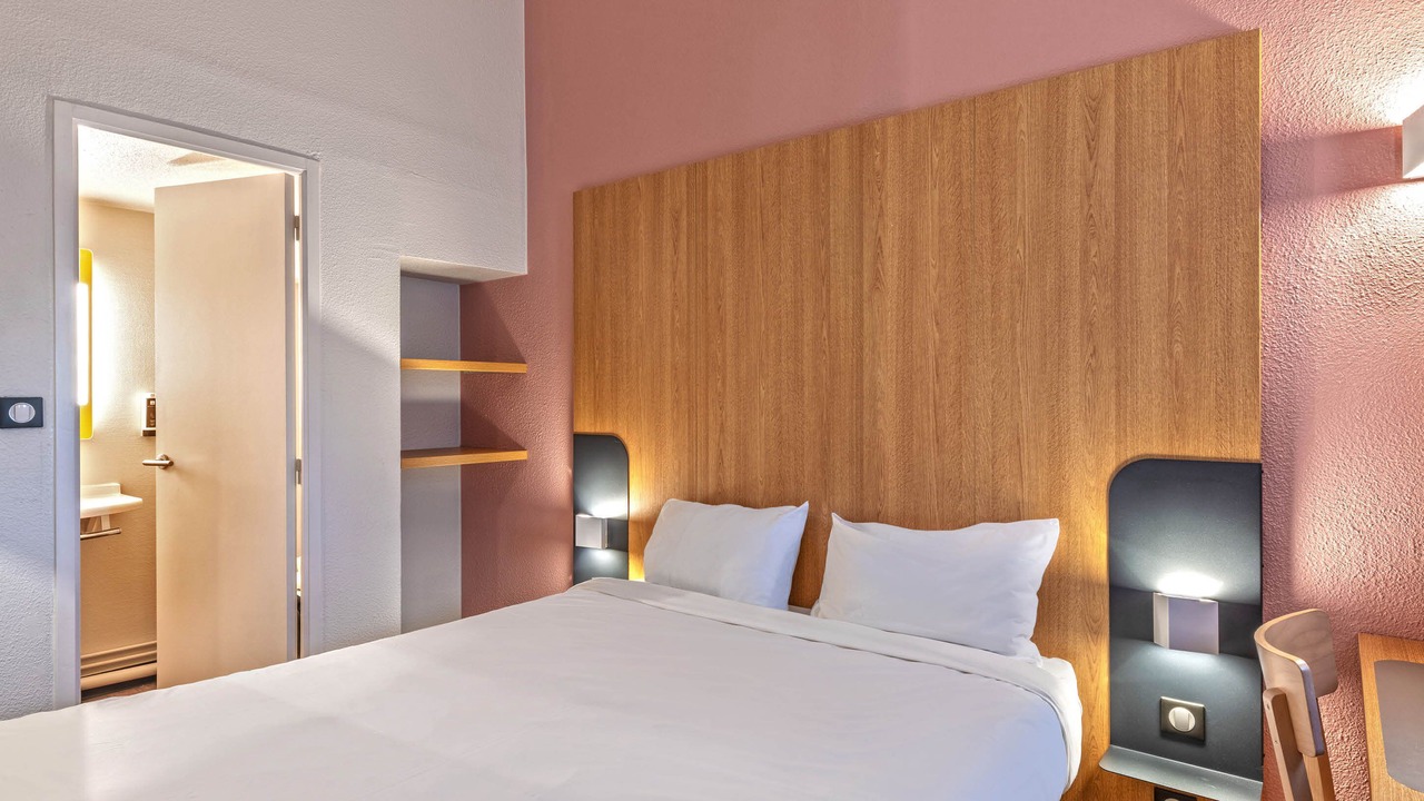 Photo of Bedroom in Quimper
