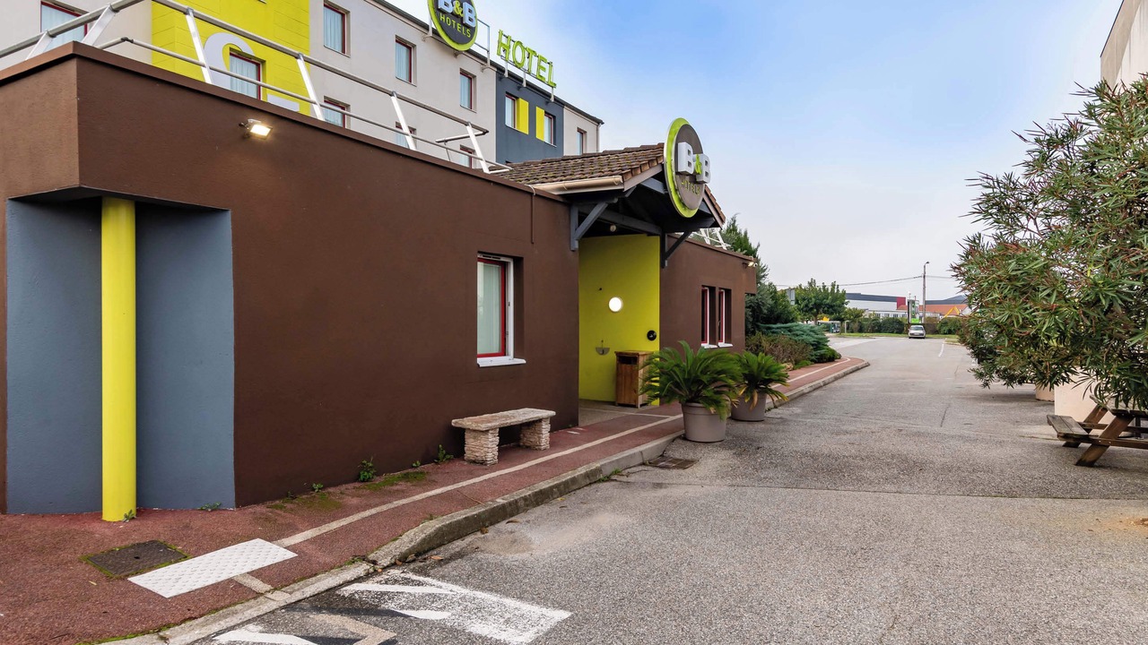 Photo of Outdoor in Valence