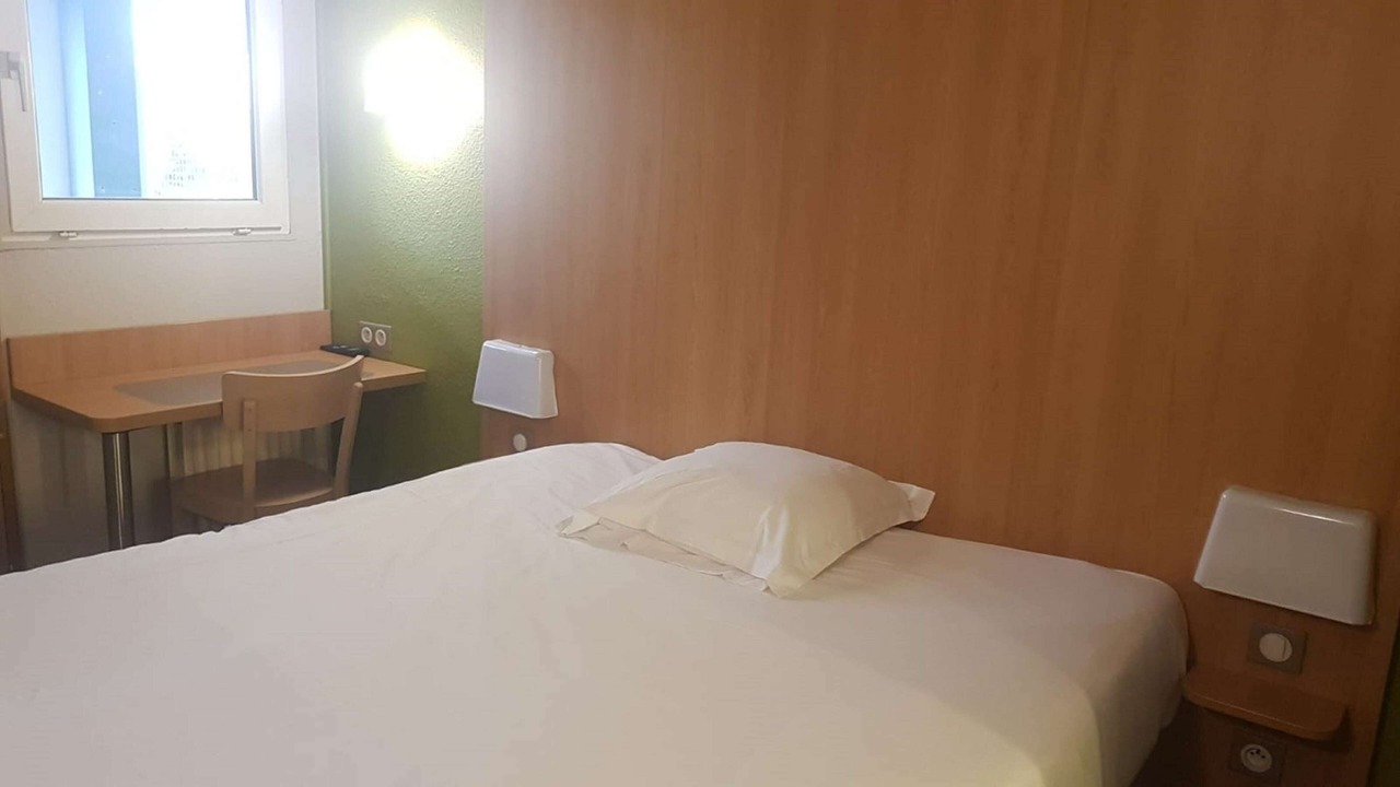 Photo of Bedroom in Chasseneuil-du-Poitou