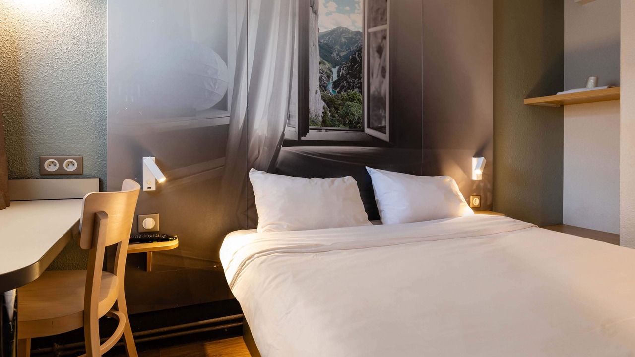 Photo of Bedroom in Bourg-les-Valence