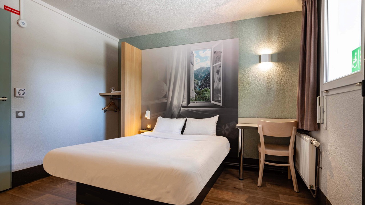 Photo of Bedroom in Bourg-les-Valence