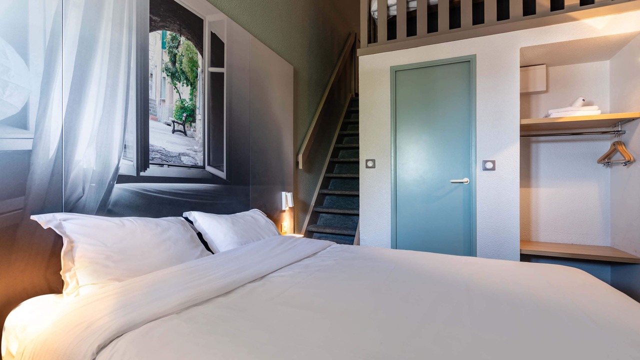 Photo of Bedroom in Bourg-les-Valence