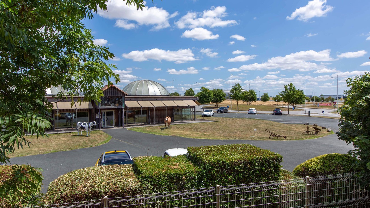 Photo of Others in Deols