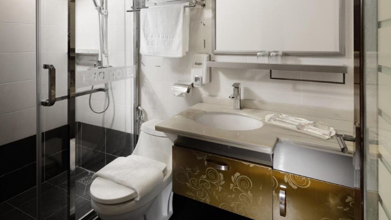 Photo of Bathroom in Bandar Perda