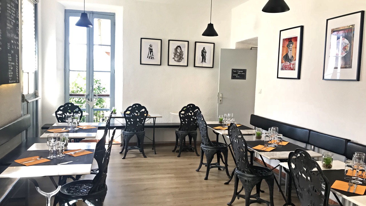 Photo of Others in Olivese