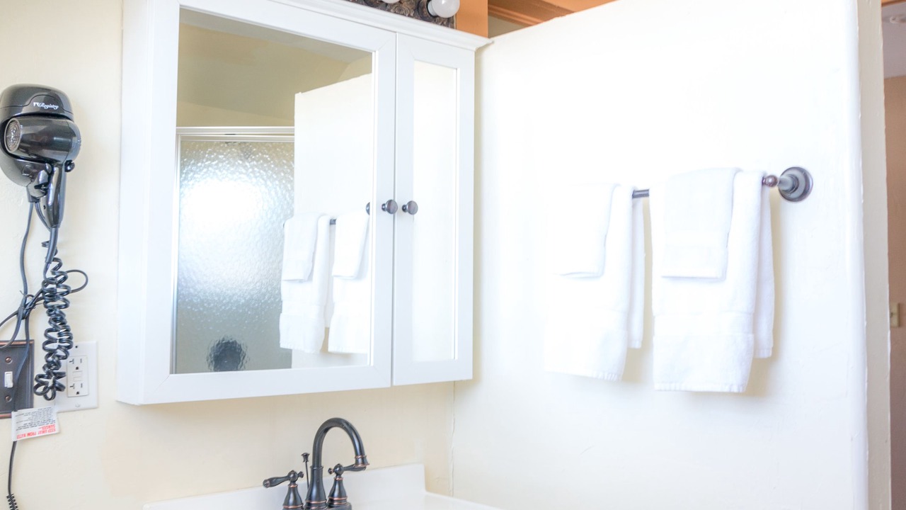 Photo of Bathroom in Antonito