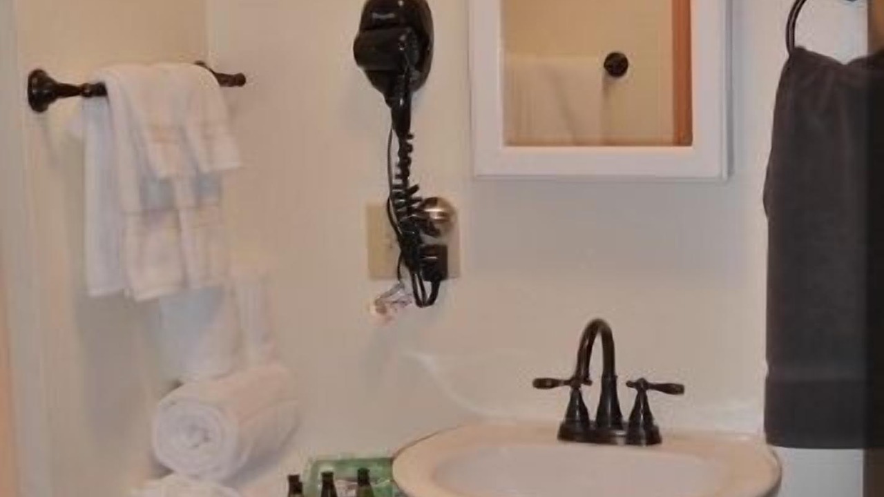 Photo of Bathroom in Antonito