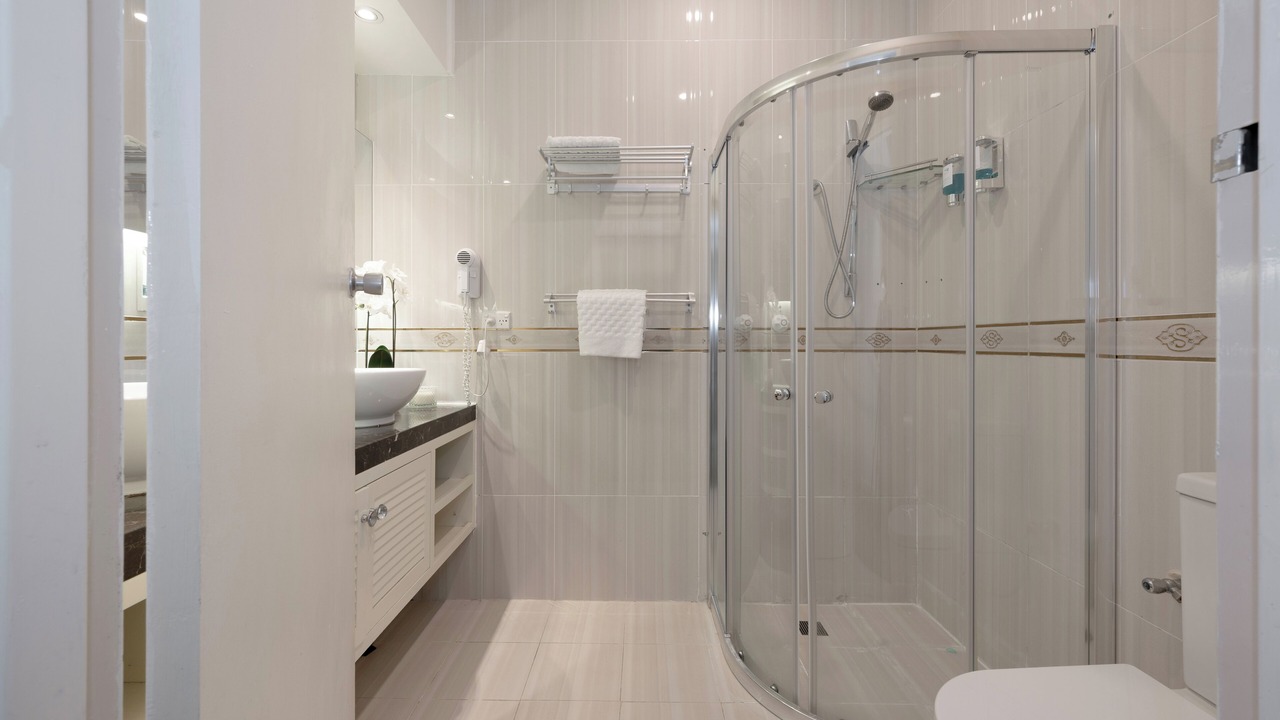 Photo of Bathroom in Glenunga