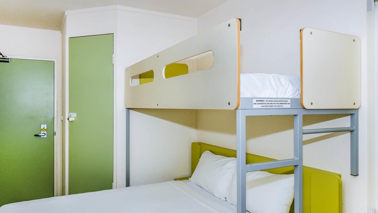 Photo of Bedroom in Dandenong