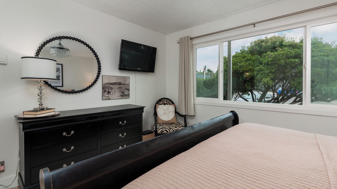 Photo of Others in Lincoln City