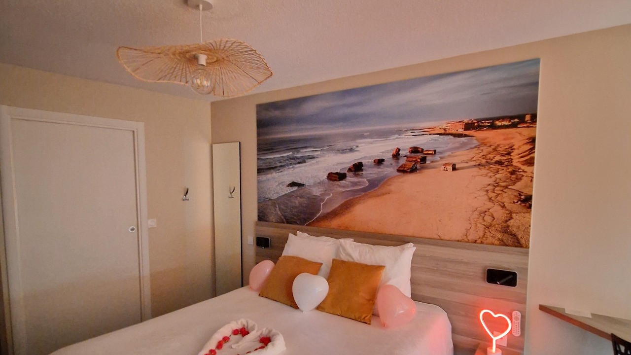 Photo of Patio Balcony in Port-en-Bessin-Huppain