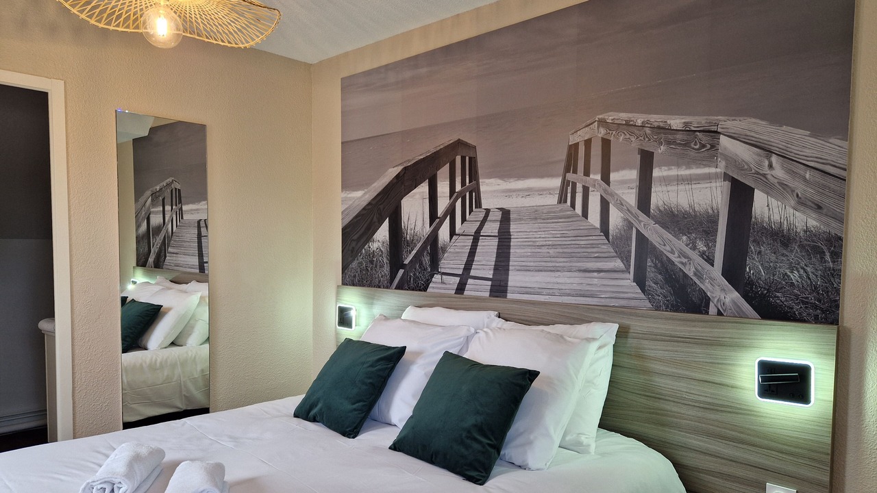 Photo of Bedroom in Port-en-Bessin-Huppain