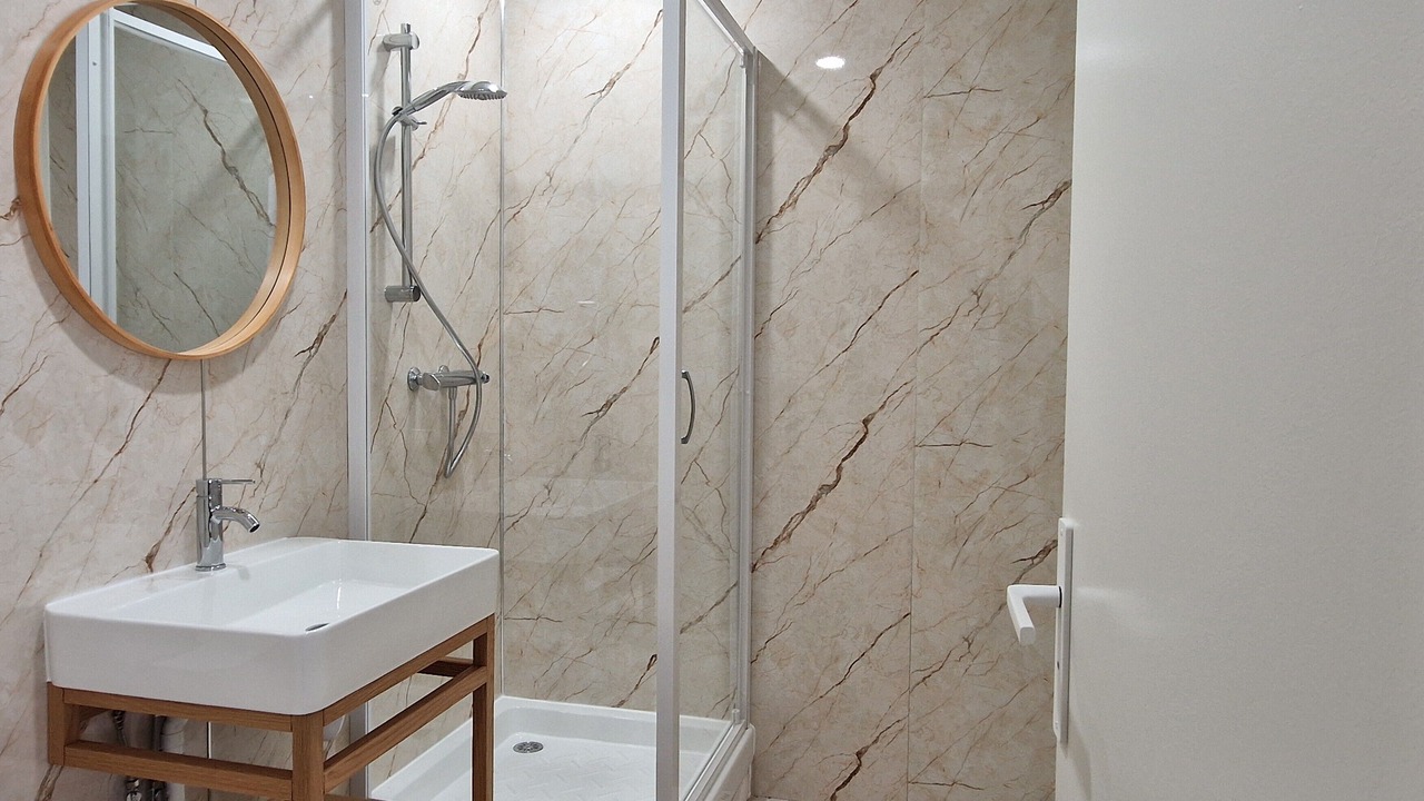 Photo of Bathroom in Port-en-Bessin-Huppain