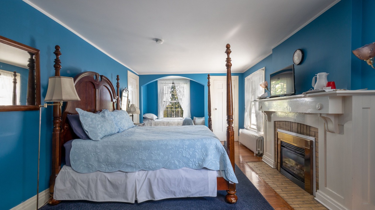 Photo of Bedroom in Niagara Falls