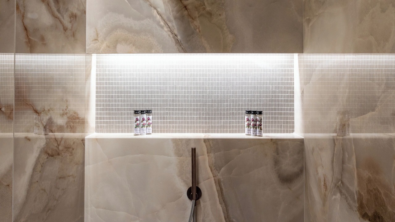 Photo of Bathroom in Bordeaux City Centre