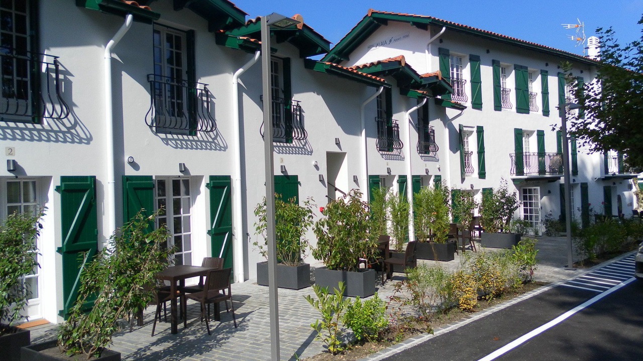 Photo of Buildings in Ascain