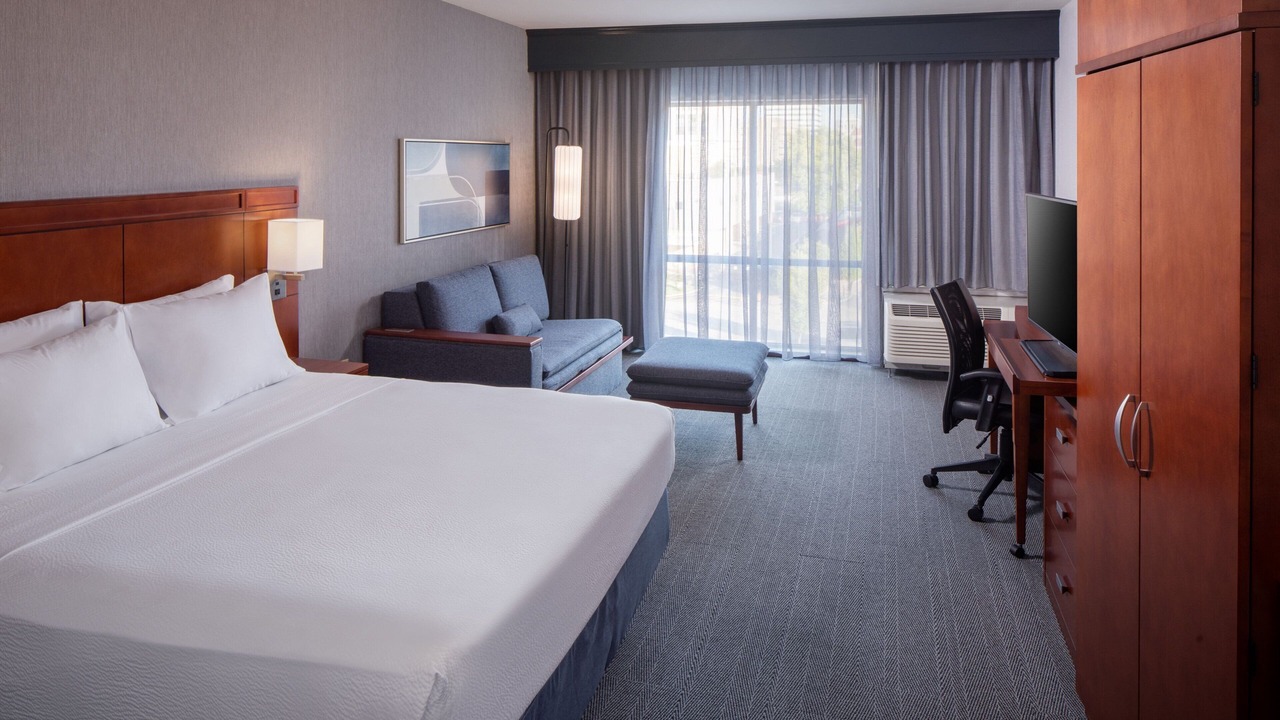 Photo of Bedroom in Charleston